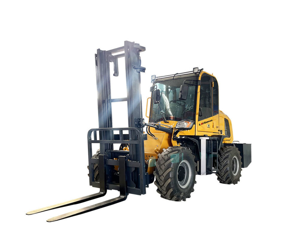 LG35F Rough Terrain Forklift