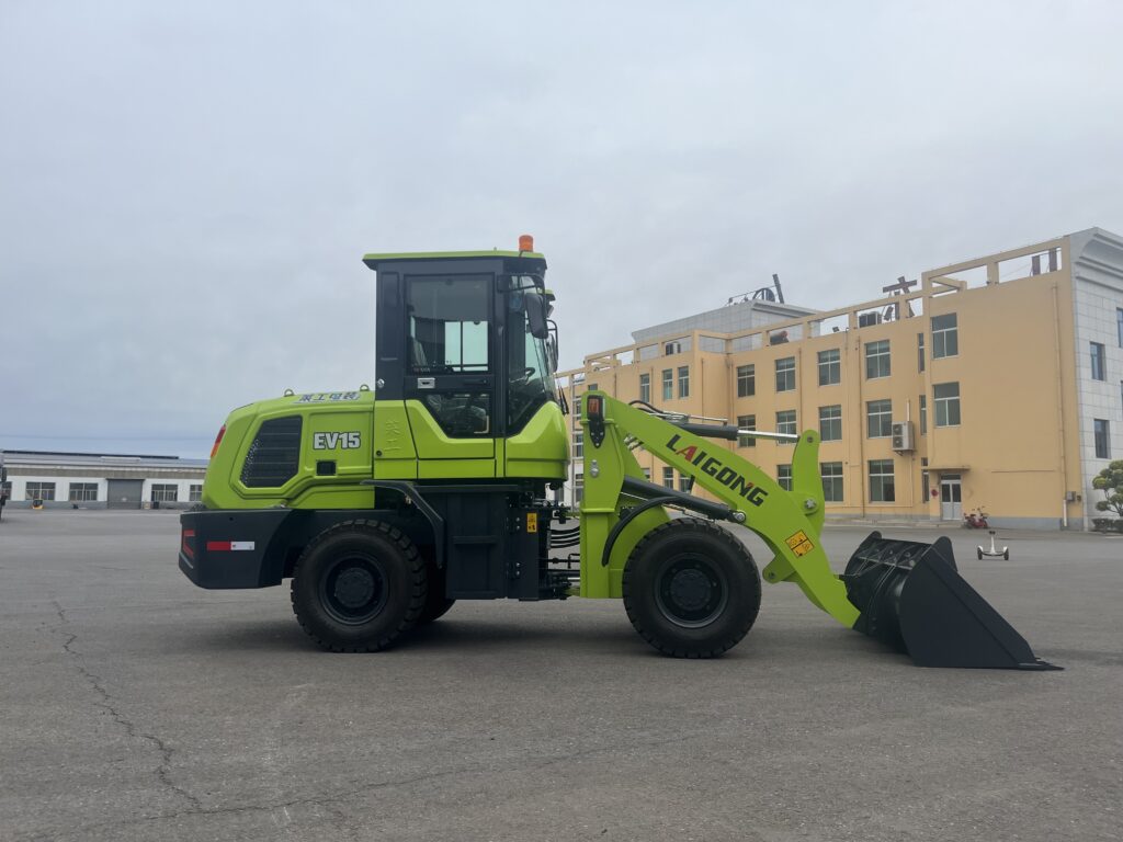 LGCM electric wheel loader, right side view
